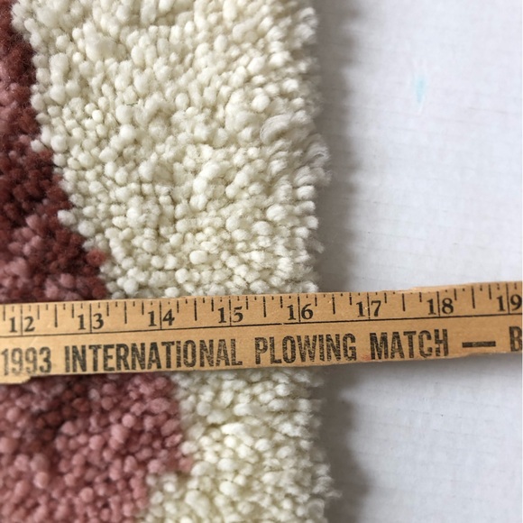 Handmade Shepherd Dog Wall Latch Hook Rug - Picture 6 of 9